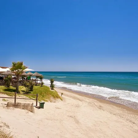 Oleholidays Lekune Centro Ciudad 200 Mts. Playa *
