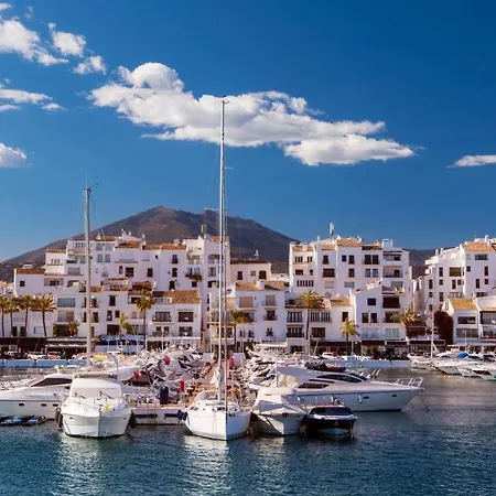 Oleholidays Lekune Centro Ciudad 200 Mts. Playa * Marbella